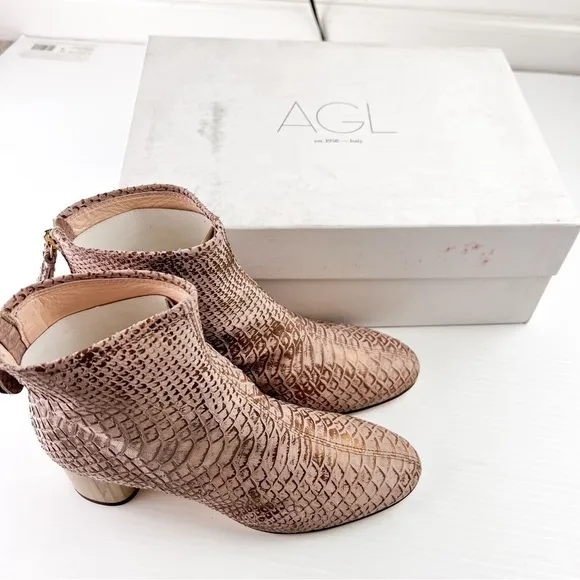 AGL Ankle Boots womens 6/36 Crocodile Texture Boots In Pink Block Heel Zipper