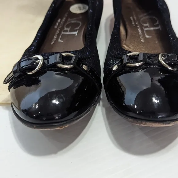 AGL Attilio Giusto Leombruni women's black shimmer ballet shoes flats 37 (US 6)