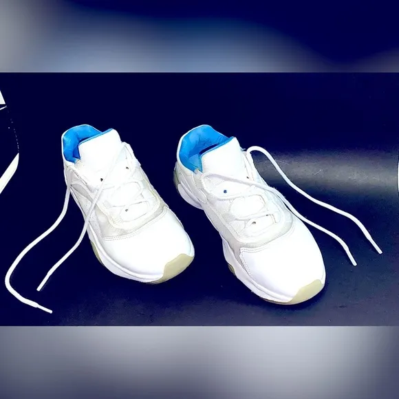 AIR JORDAN 11 | Retro | “White University Blue” low top basketball shoes