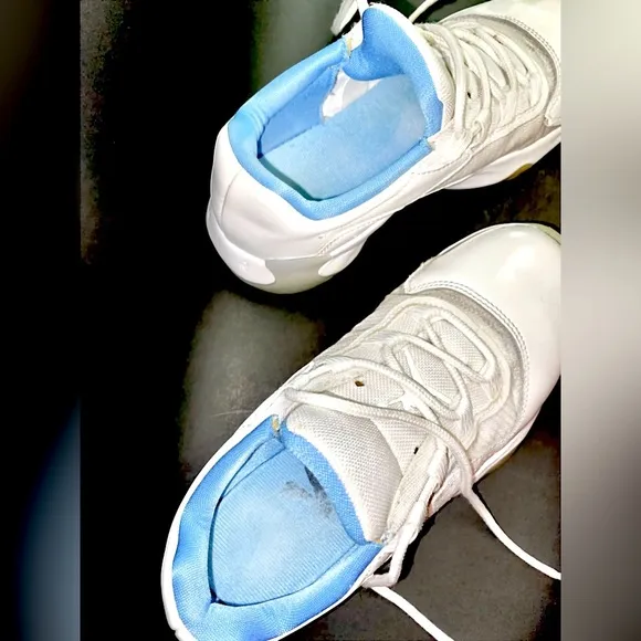 AIR JORDAN 11 | Retro | “White University Blue” low top basketball shoes