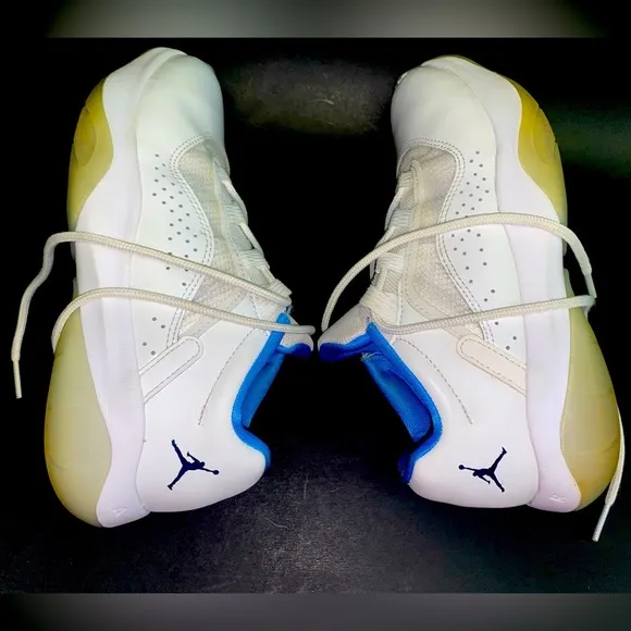 AIR JORDAN 11 | Retro | “White University Blue” low top basketball shoes