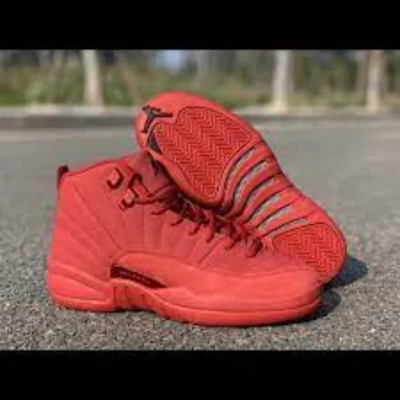 Air Jordan 12 Retro Gym Read Man Shoes Size 9