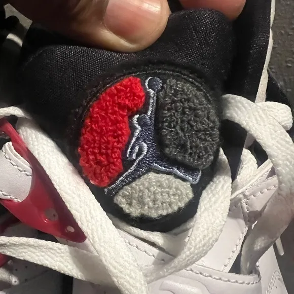 Air Jordan Nike Retro 8 Bugs Bunny Vintage