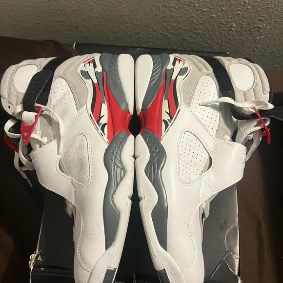Air Jordan Nike Retro 8 Bugs Bunny Vintage