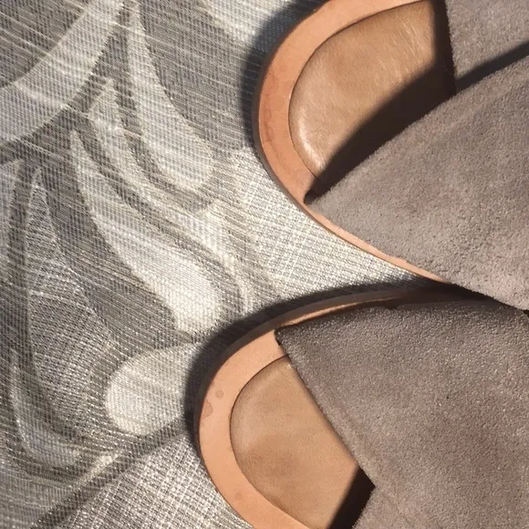 Alberto Fermani Italian Suede Shoes size 6