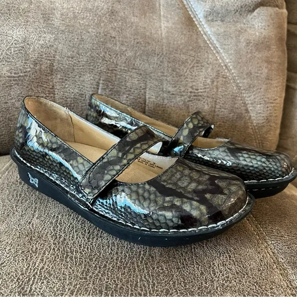 Alegria Feliz Snakeskin Patent Leather Mary Jane Shoes