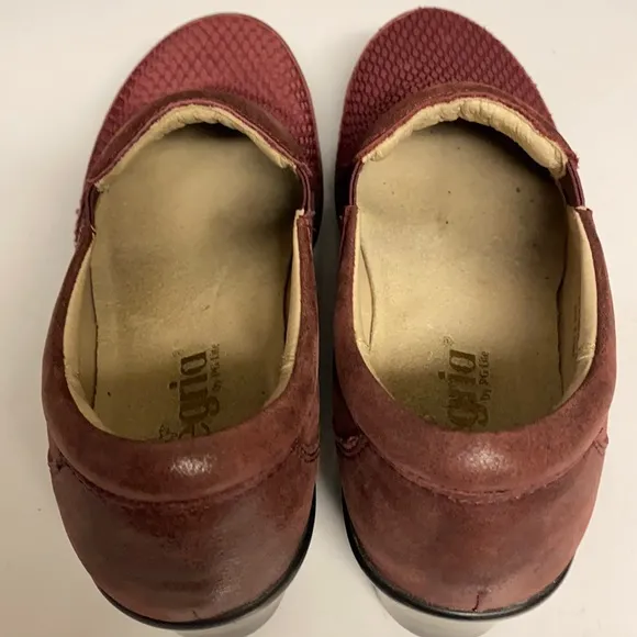 Alegria PG Lite Wine Patterned Fabric Leather Slip On Shoes Size 39