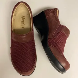 Alegria PG Lite Wine Patterned Fabric Leather Slip On Shoes Size 39