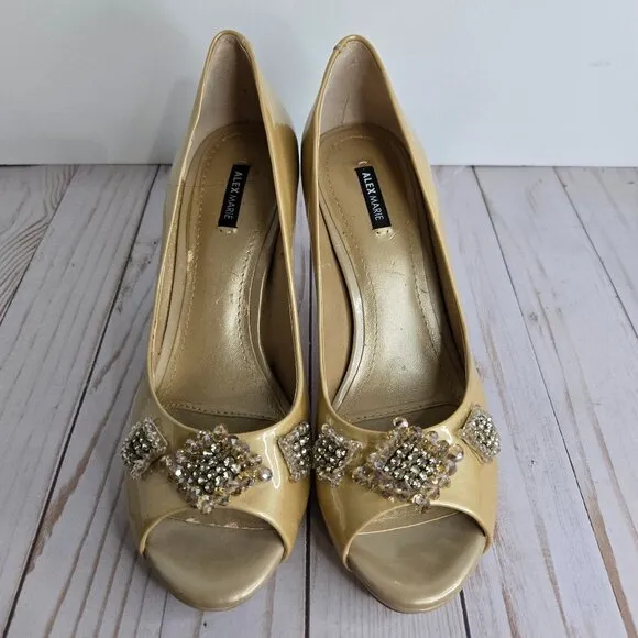 Alex Marie Women's Patent leather open toe dress pumps w/ Tan with Jewels sz 8.5