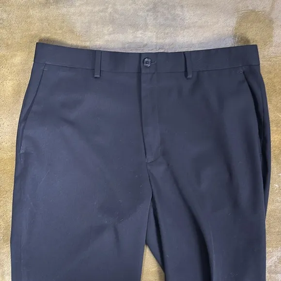 Alfani Slim Fit Designer Dress Pants - 32 - Short Legged - Black