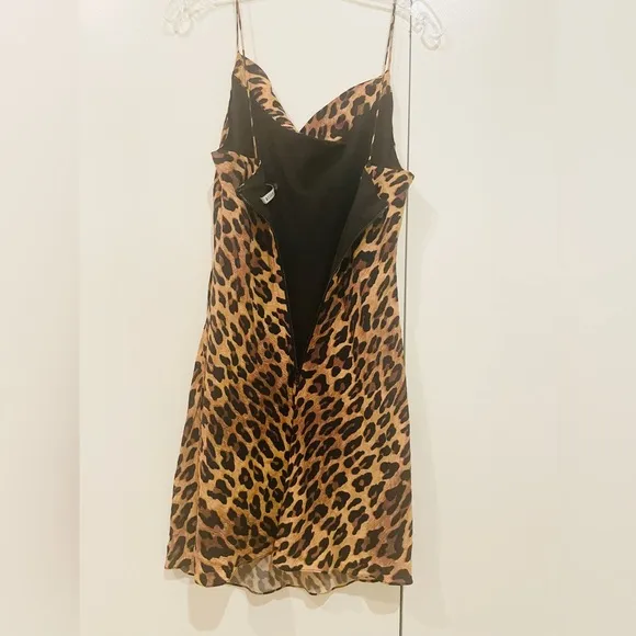 Alice   Olivia draped slip leopard print mini dress sz 6
