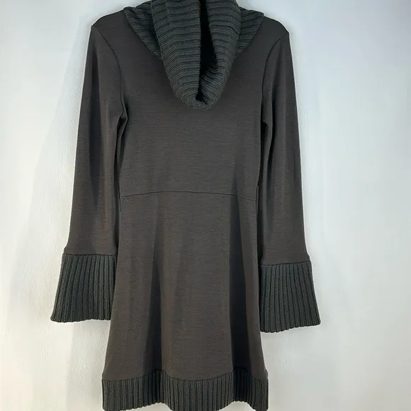 Alice   Olivia Long Sleeve High Cowl Neck Wool Dress, S