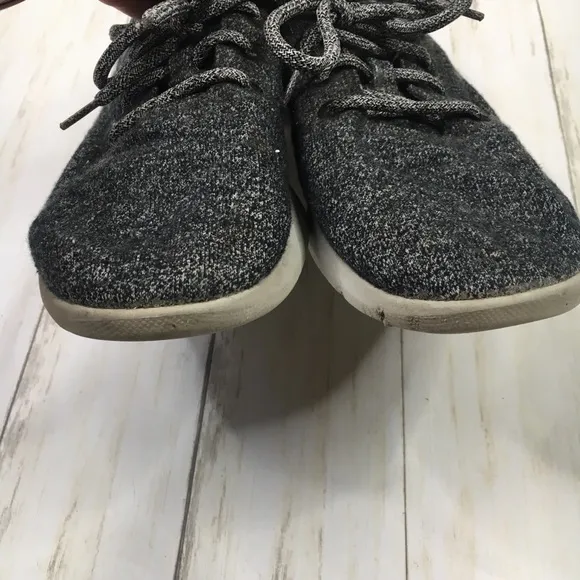 ALLBIRDS Gray Wool Runners Athletic Tennis Shoes