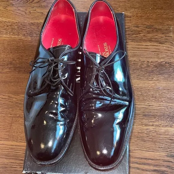 Allen Edmonds Spencer black patent leather dress shoes
