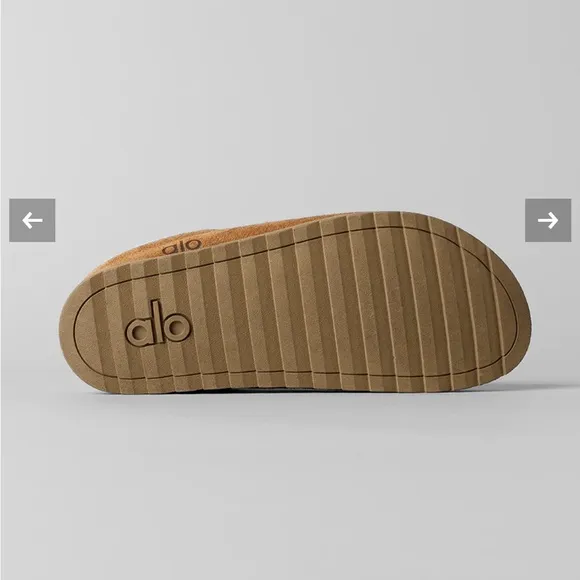 ALO Yoga Tan and Cream Slippers with Open Back