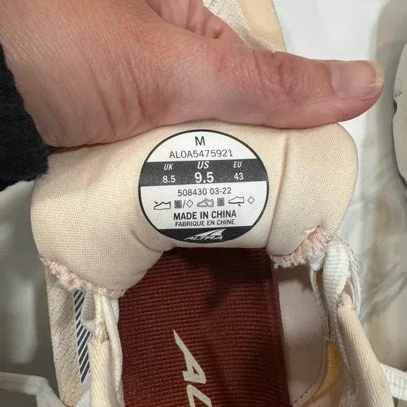 Altra Mens Provision 6 Sand/Stone Running Shoes Size 9.5 (6685057)