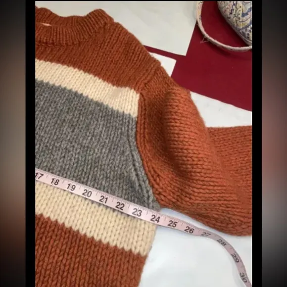 AMERICAN EAGLE grunge ORANGE Lambswool Heavy Knit SWEATER Gray Chest Stripes men