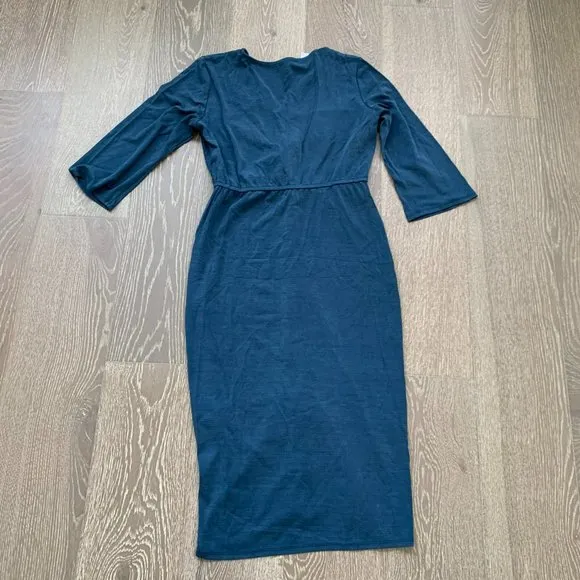 Amour Vert Lourdes Tencel Luxe dress