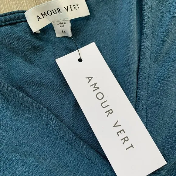 Amour Vert Lourdes Tencel Luxe dress