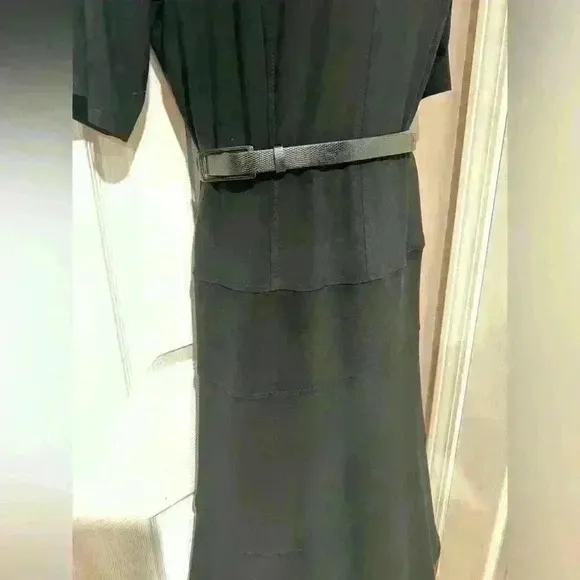 Anne Klein 3/4 sleeve black dress size 16 flattering slimming work wedding