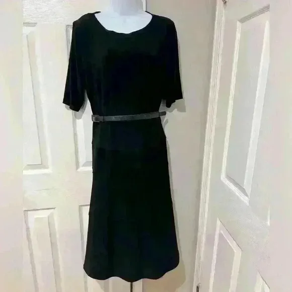 Anne Klein 3/4 sleeve black dress size 16 flattering slimming work wedding
