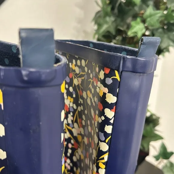 Anthropologie Colloquial Rain Boots Pop Potpourri  Blue Motif Floral print Sz 6