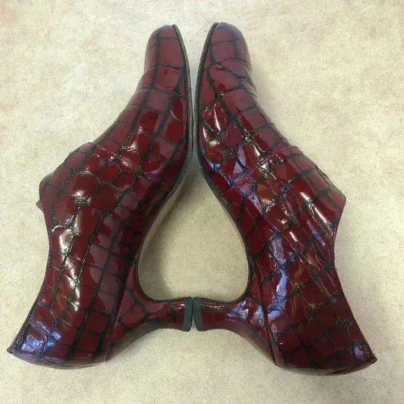 Anyi Lu Red Black Patent Leather Monk Strap Kitten Heel Shoes Size 38.5 (US 8)