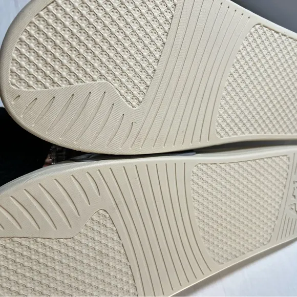 APL Athletic Propulsion Labs Gray Leather Slide Sandals 14