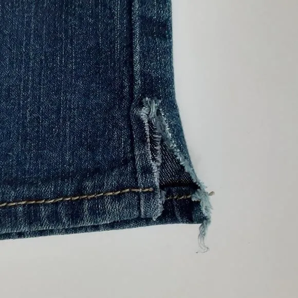 Apple Bottoms Bling Pocket Apple Embroidered Bootcut Jeans Y2K Flare Denim 9/10
