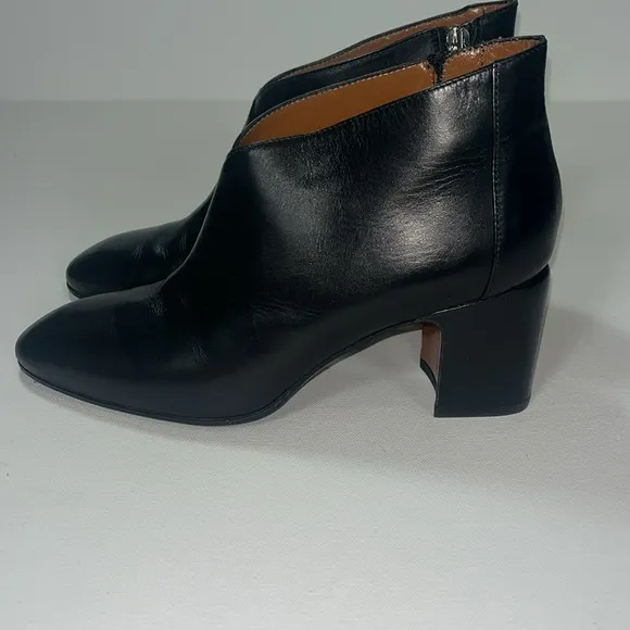 Aquatalia Black Leather Mid Heel Boots