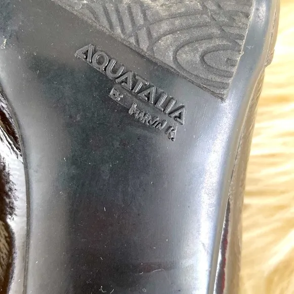 Aquatalia by Marvin K Ankle Bootie Black Patent Leather Side Zipper Women's sz 8