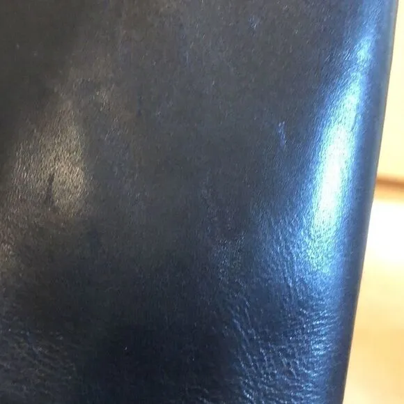 𝅺Aquatalia mid calf black leather boots