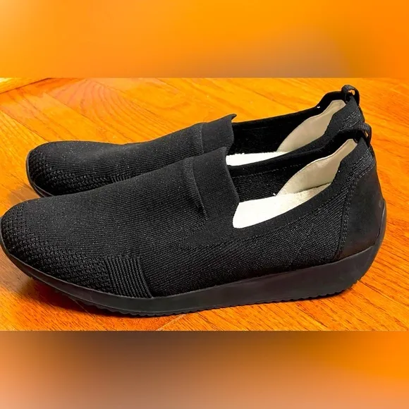 Ara Fusion4 women’s Black Slip-On Shoes size‎ 10.5 US/ 8 UK
