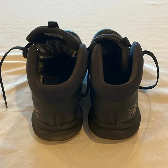 Arc’teryx Aerios FL Mid GORE-TEX Men’s Boot size 6.5 waterproof hiking climbing