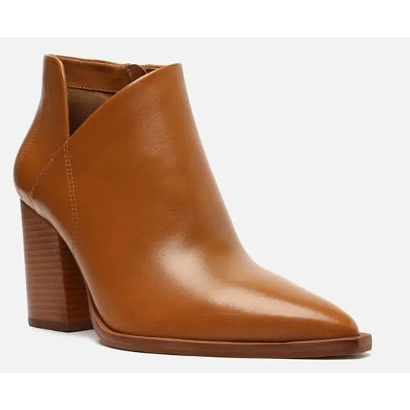 Arezzo Boots Size 9B Leather Pointed Toe Block Heel Pull On Booties NEW