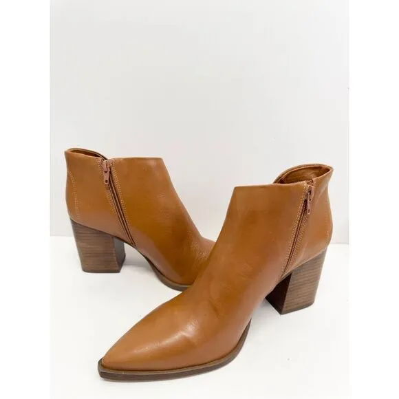 Arezzo Boots Size 9B Leather Pointed Toe Block Heel Pull On Booties NEW