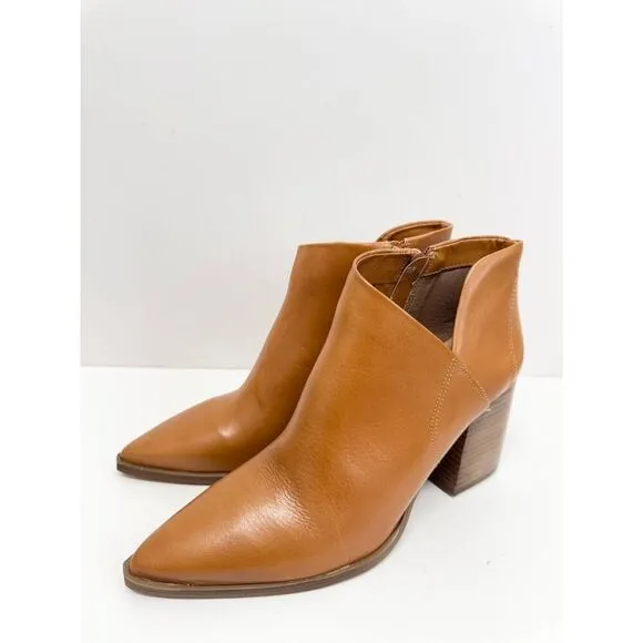 Arezzo Boots Size 9B Leather Pointed Toe Block Heel Pull On Booties NEW
