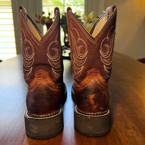 Ariat Fat Baby Cowboy Boots Western Chocolate Brown Mid Calf FatBaby Size 6.5 C
