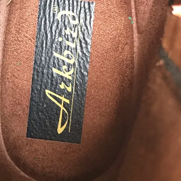 Arkbird Chelsea Boots Zip Closure Men's size 10 Ankle Mid High Top Whiskey Brown