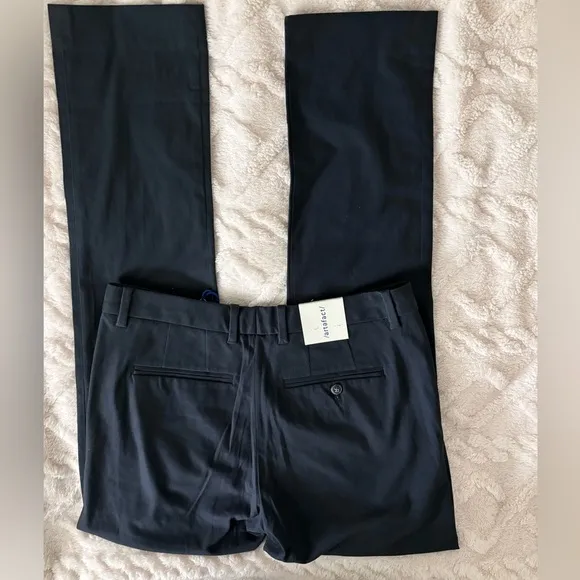 Artefact Men's Straight Leg Slim Fit Dress Pants with Hip Pockets | Sz 31/32