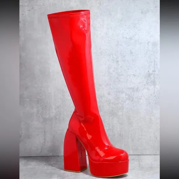 Artificial Patent PU Closed Toe Platform Boots