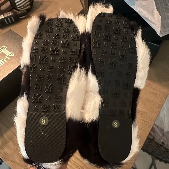 Australian Lux Collection HARRY Indoor/Outdoor Slippers.