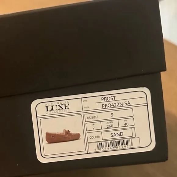 Australian Lux Collection Prost Indoor/Outdoor Slippers.
