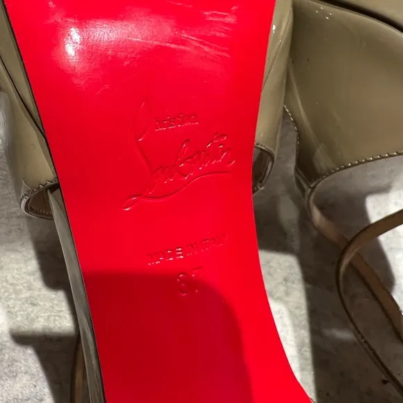 Authentic Christian Louboutin Grey etoupe Patent Cross Pumps heels shoes 37