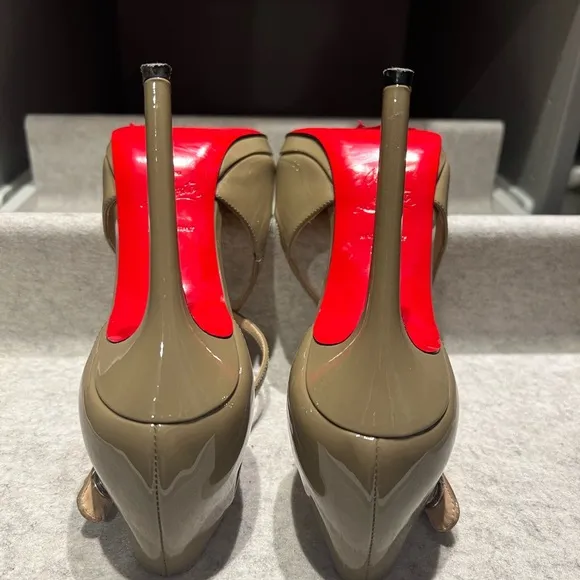 Authentic Christian Louboutin Grey etoupe Patent Cross Pumps heels shoes 37