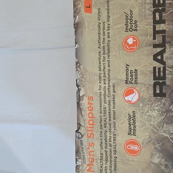 Authentic. Realtree Men's Camouflage Slippers