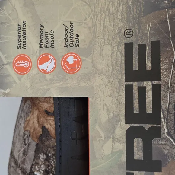 Authentic. Realtree Men's Camouflage Slippers