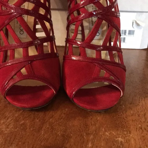 Authentic Sexy Jimmy Choo Heels in Box.