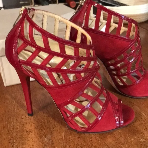 Authentic Sexy Jimmy Choo Heels in Box.
