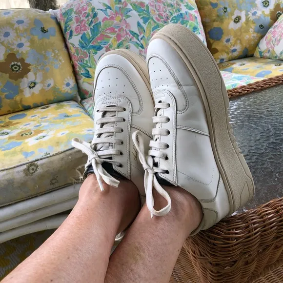Axel Arigato Orbit Platform Sneakers White Beige Men’s US 7 Women’s US 8.5 EU 39